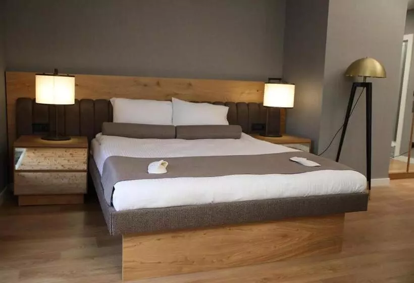 ホテル Roomers Nisantasi