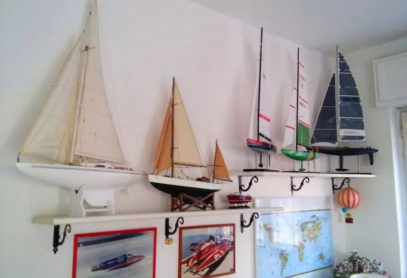 住宿加早餐 Affittacamere Villa Arazurrina