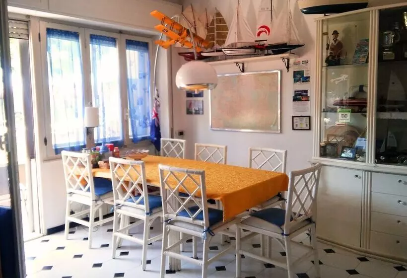 住宿加早餐 Affittacamere Villa Arazurrina