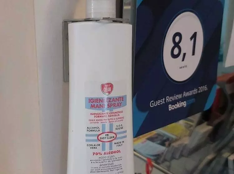 住宿加早餐 Affittacamere Villa Arazurrina