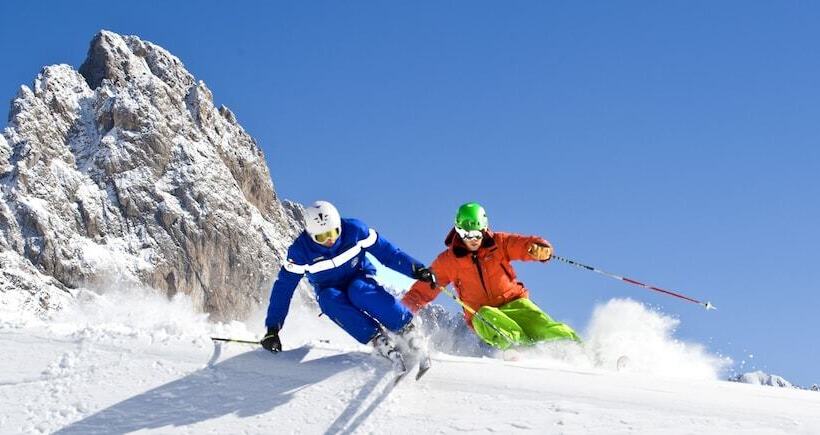 בית מלון כפרי Adler Spa Resort Dolomiti