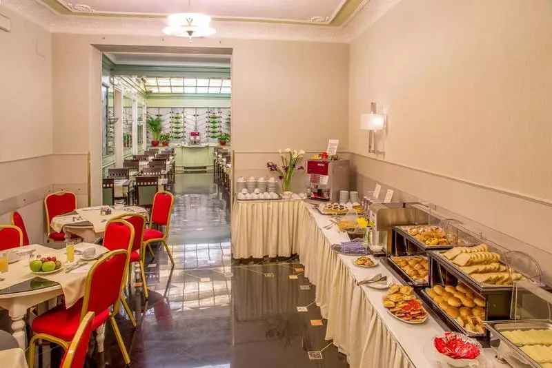 בית מלון כפרי Alexandra