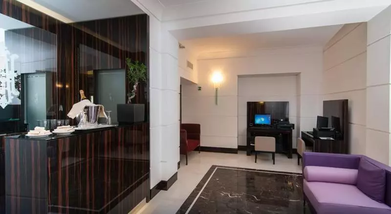 בית מלון כפרי Alexandra