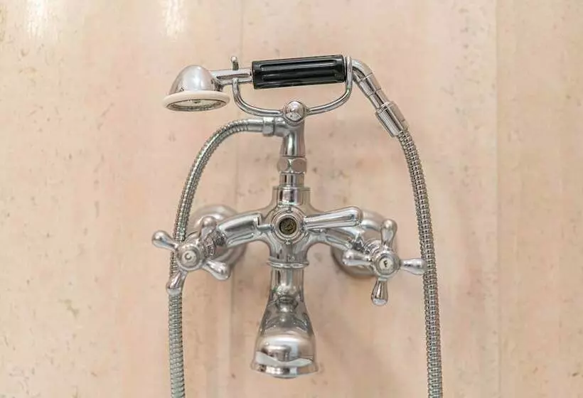 هتل All’angelo Art