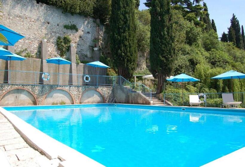 בית מלון כפרי Broglia