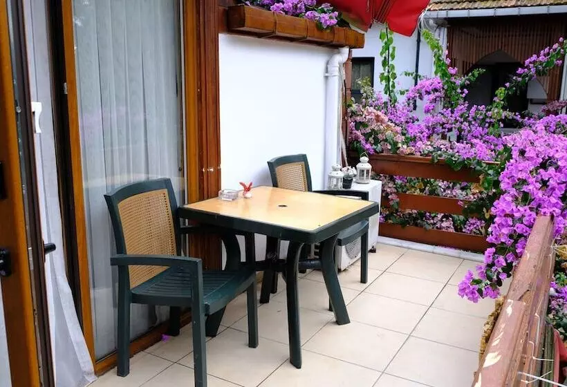 Nizam Butik Otel Büyükada