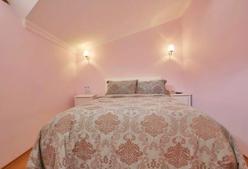 Nizam Butik Otel Büyükada