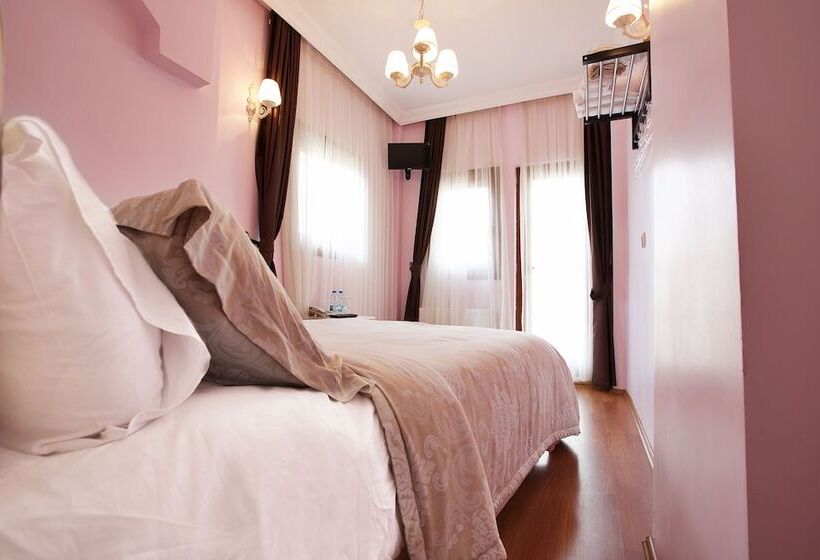 Nizam Butik Otel Büyükada