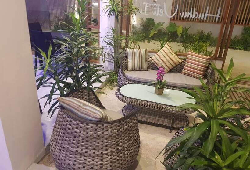 هتل Hudhuveli Inn