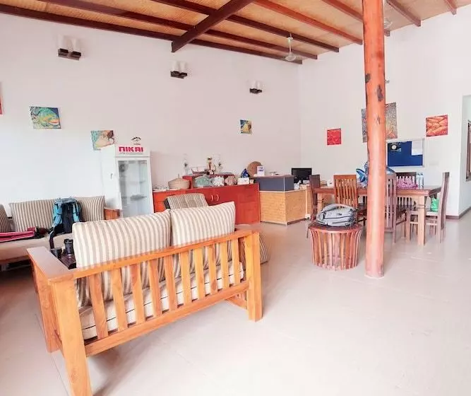 پانسیون Manta Retreat