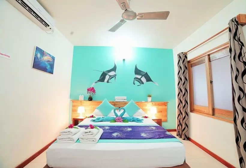 پانسیون Manta Retreat