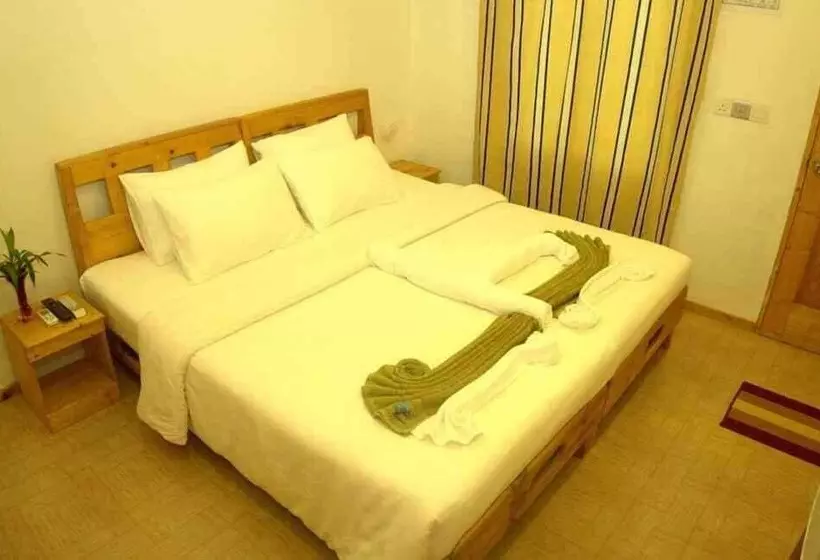 پانسیون Zeestar Inn