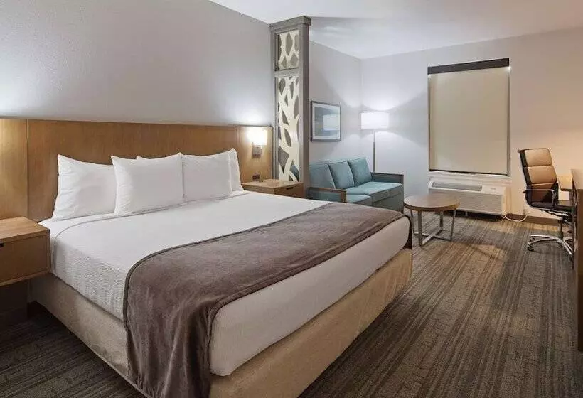 ホテル Best Western Green Oaks Inn