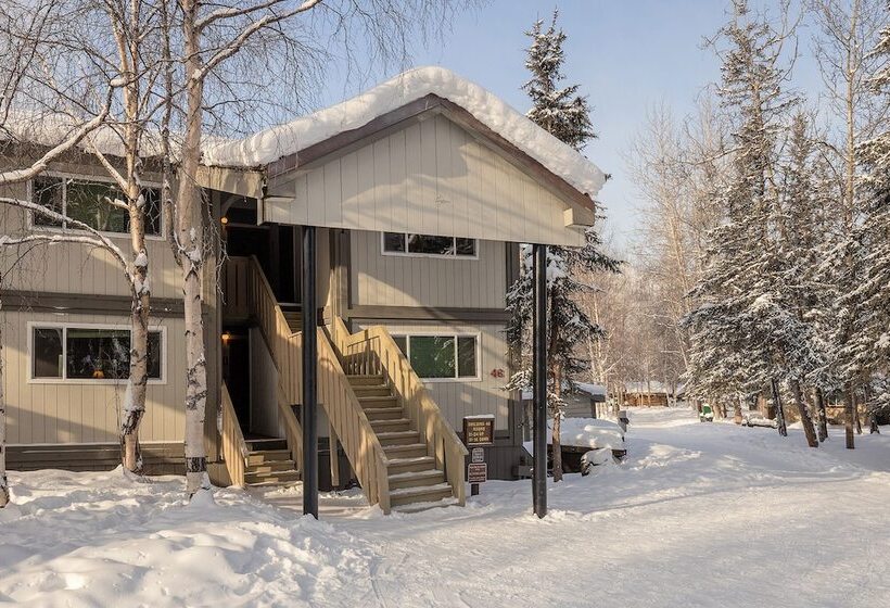 فندق Chena Hot Springs Resort