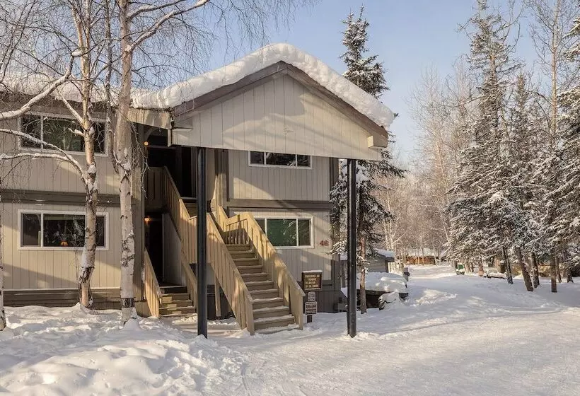 ホテル Chena Hot Springs Resort