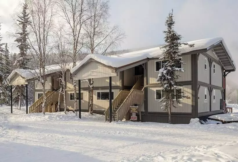 ホテル Chena Hot Springs Resort