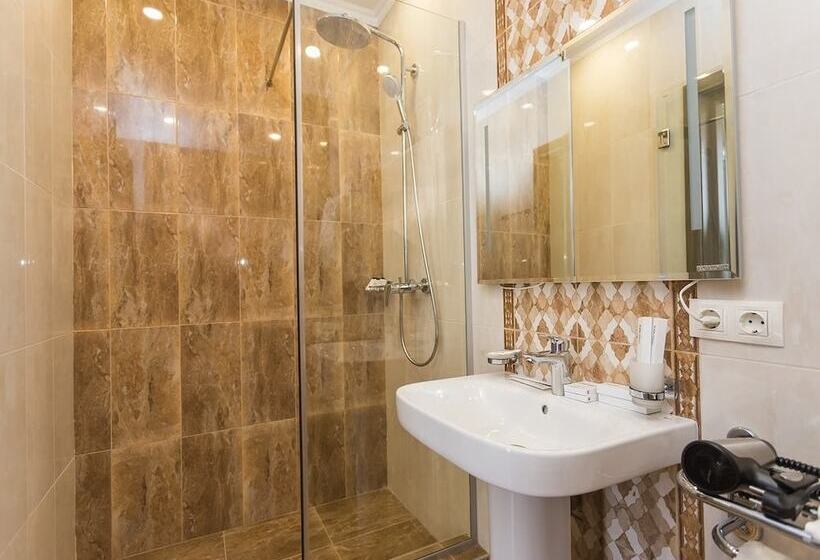 فندق Congress Krasnodar