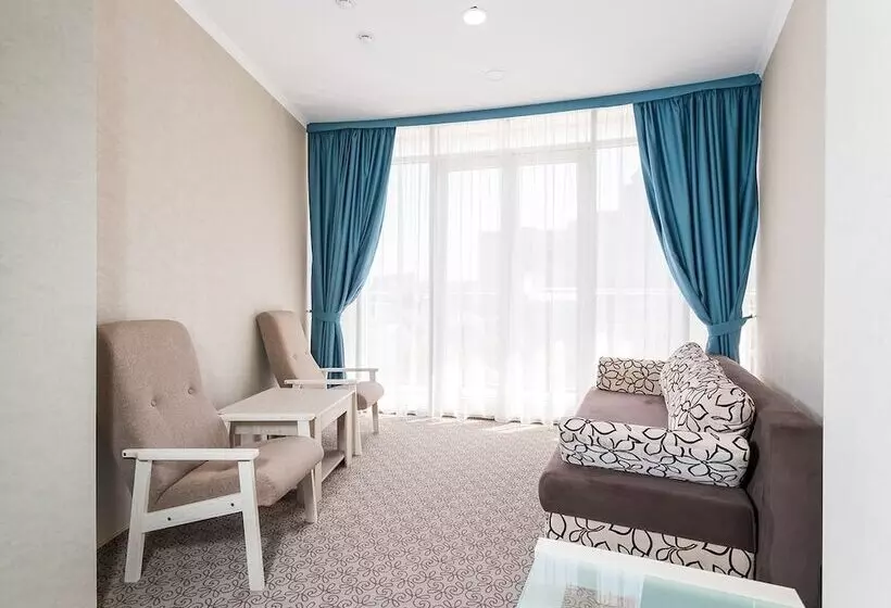 ホテル Congress Krasnodar