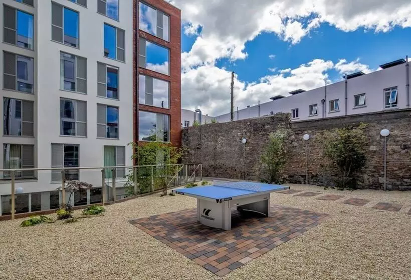 هتل Livstudent Dublin