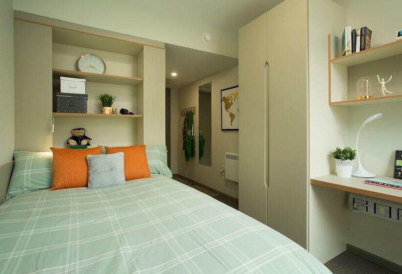 בית מלון כפרי Livstudent Dublin