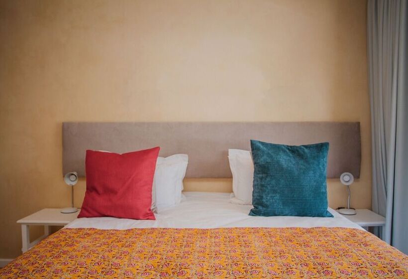 בית מלון כפרי The View Swellendam