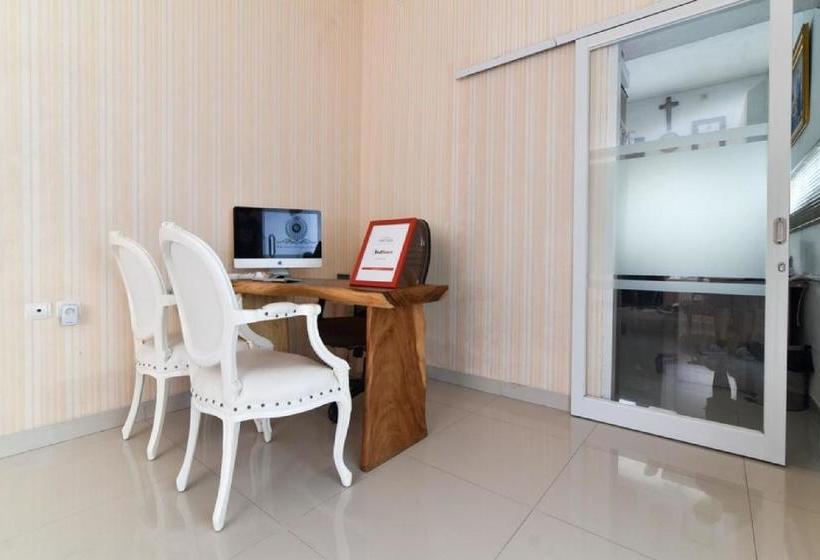 Pensiune Reddoorz Near Udayana University Jimbaran