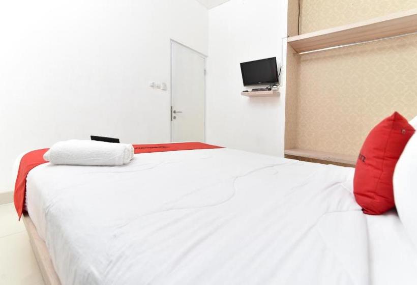 Pensiune Reddoorz Near Udayana University Jimbaran