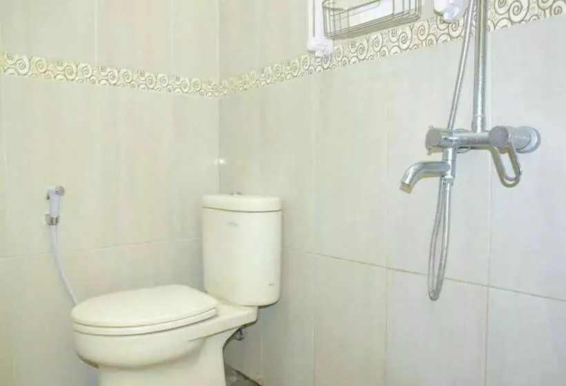 ペンション Reddoorz Syariah Near Jogja City Mall 2