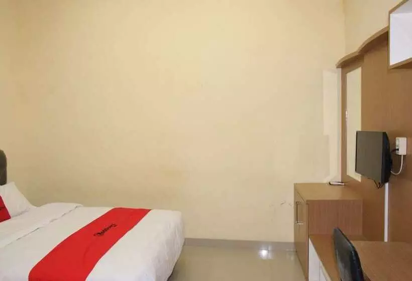 ペンション Reddoorz Syariah Near Jogja City Mall 2