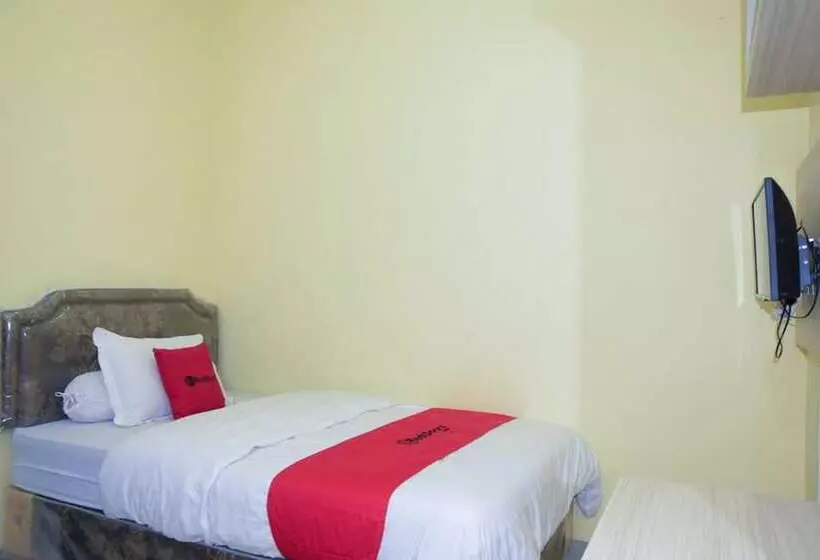 ペンション Reddoorz Syariah Near Jogja City Mall 2