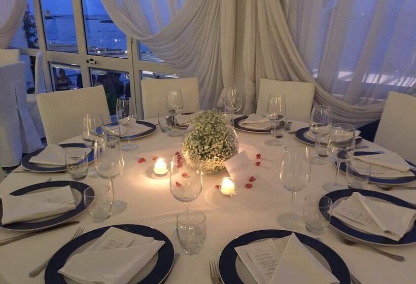 هتل Miramare E Castello