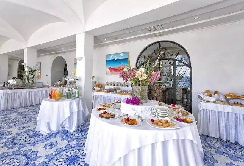 Otel Miramare E Castello