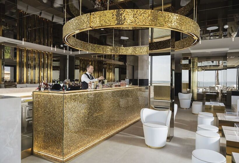 فندق The Promenade Luxury Wellness