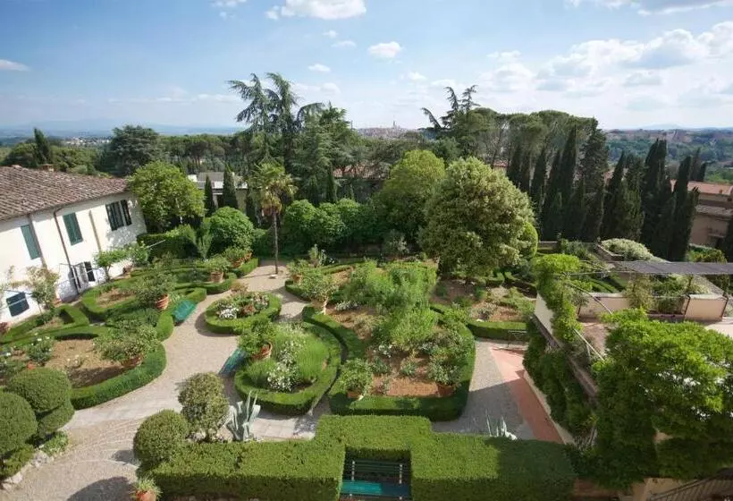 هتل Villa Scacciapensieri Boutique