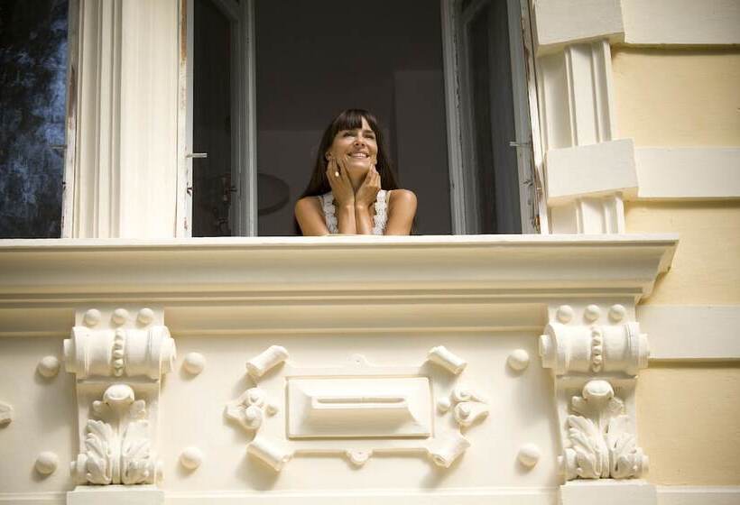 هتل Villa Westend