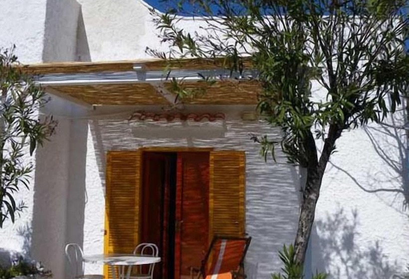 Отель Villaggio Plaia