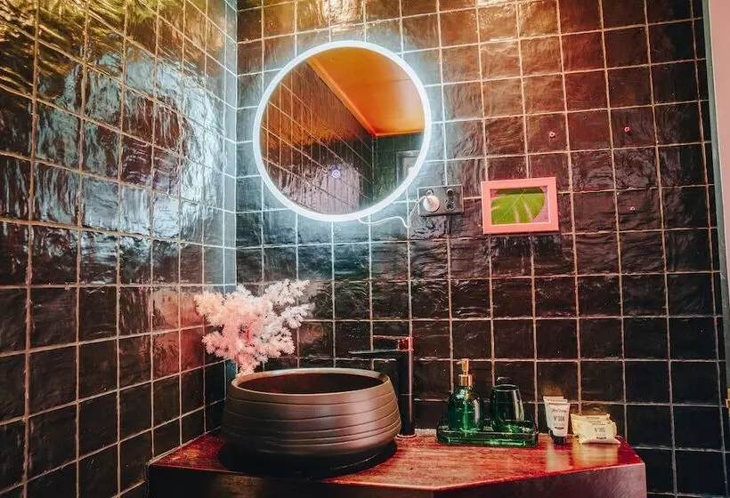 The Pink Hotel Coolangatta