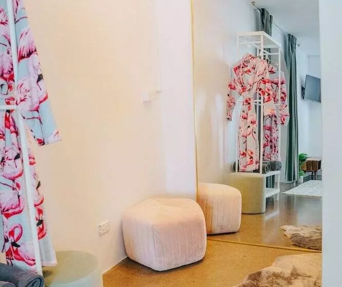 The Pink Hotel Coolangatta