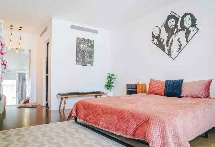 The Pink Hotel Coolangatta