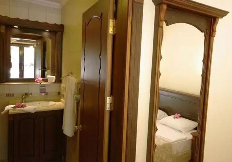 Alarga Sail Boutique Hotel & Yacht Club