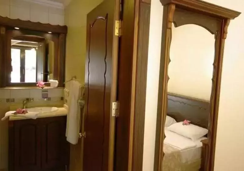 Alarga Sail Boutique Hotel & Yacht Club