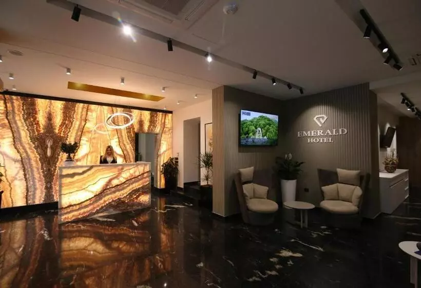 ホテル Emerald Boutique