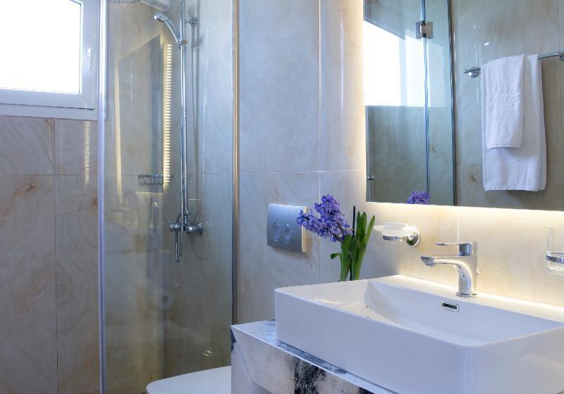 فندق Evgenia Suites