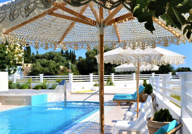 فندق Evgenia Suites