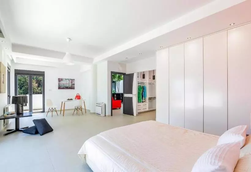 ホテル Melia Villa