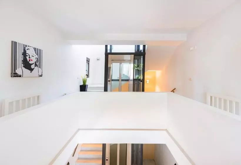 ホテル Melia Villa