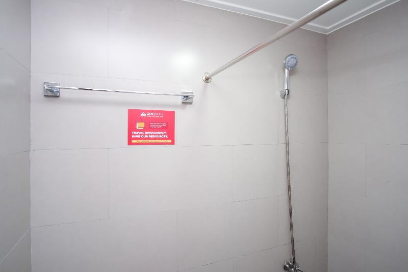 Otel Zen Rooms Basic Metrodeluxe Pasay