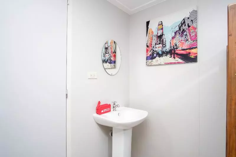 ホテル Zen Rooms Basic Metrodeluxe Pasay