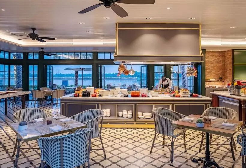 هتل Mia Saigon – Luxury Boutique