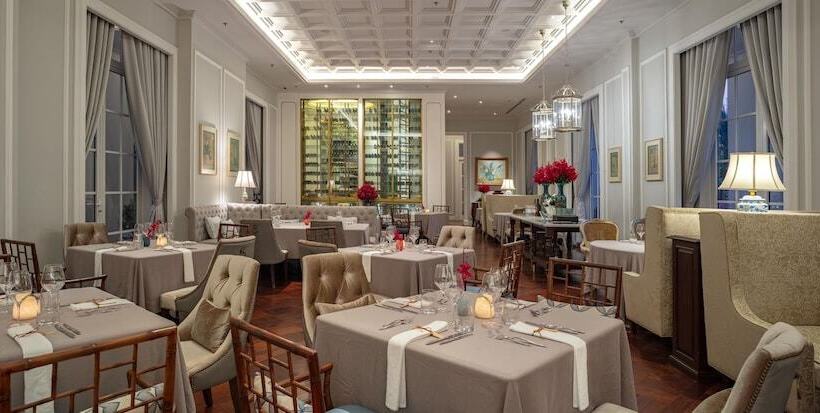 Mia Saigon – Luxury Boutique